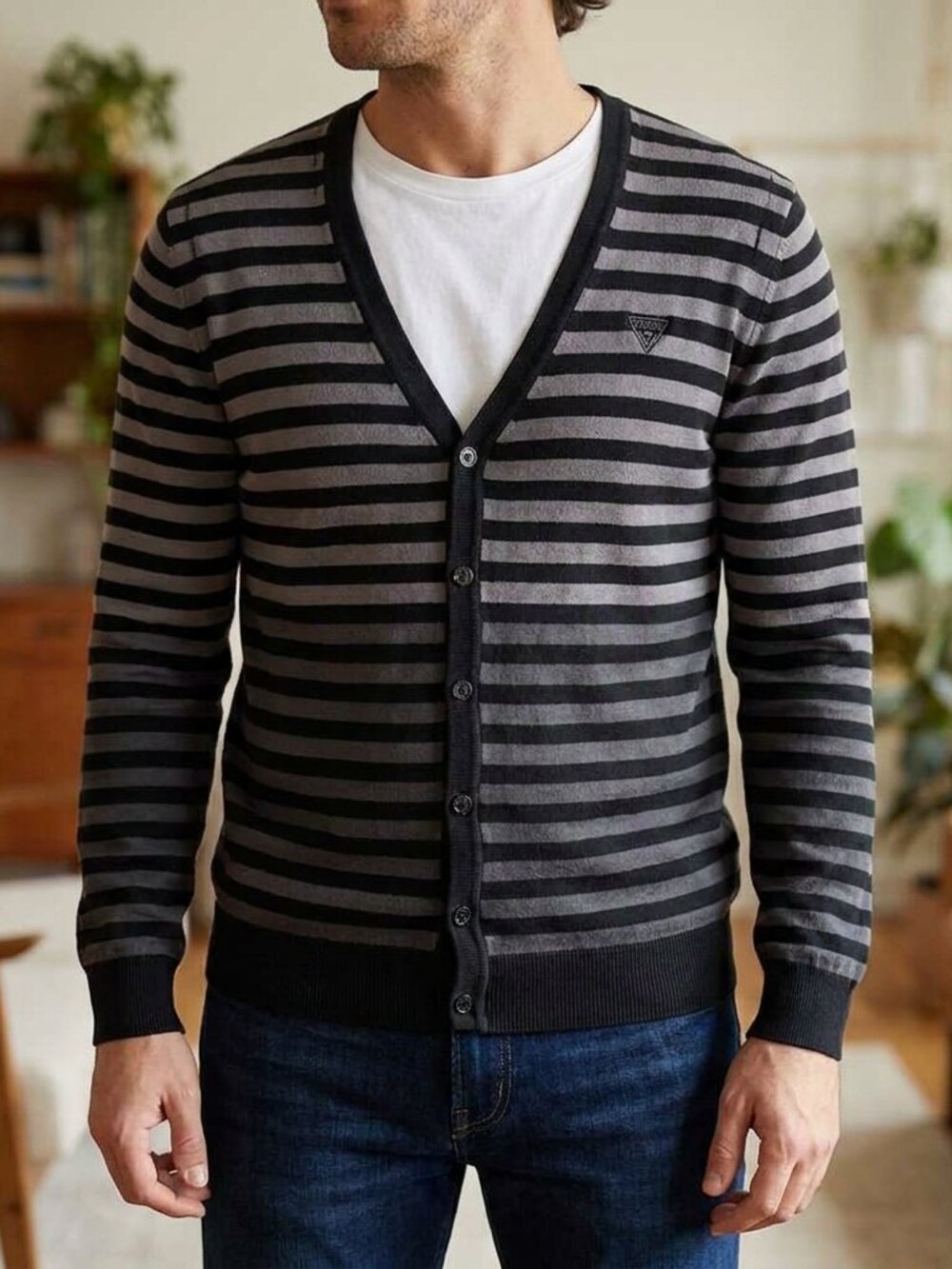 GUESS | Men’s Striped Button Down V-Neck Cardigan Sweater | Size Medium